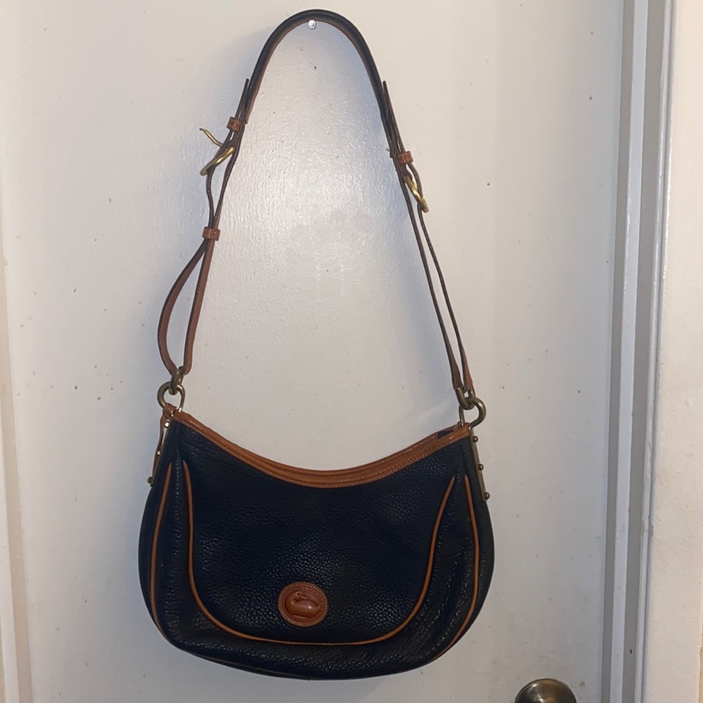 Vintage Dooney & Bourke all weather leather bag
